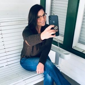 Meet your Posher, Erika